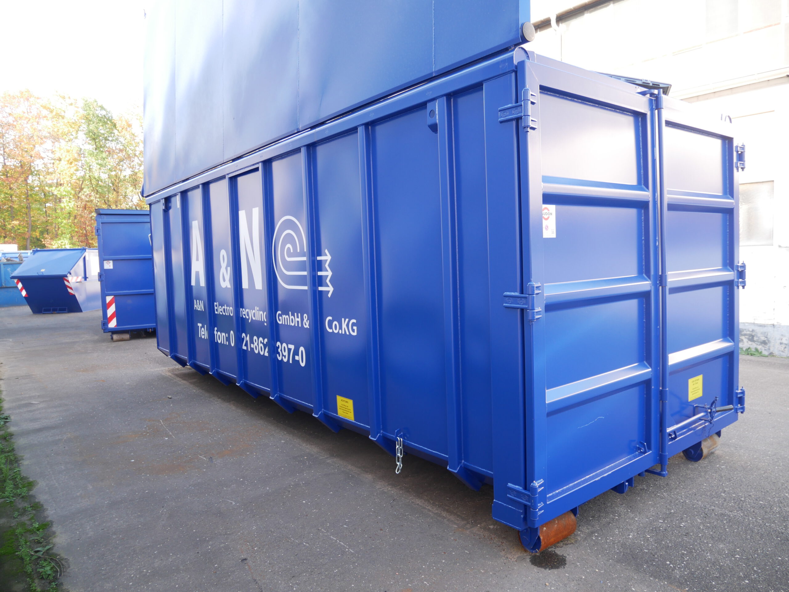 Container für Elektroschrott Entsorgung und Elektrorecycling